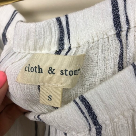 Cloth & Stone Anthropologie Blue White Striped Off Shoulder Blouse Top Small - Picture 3 of 6